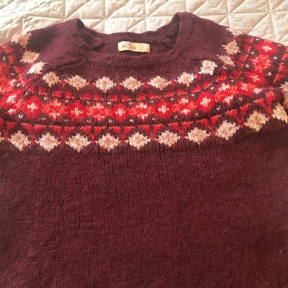 Hollister wool blend burgundy sweater - Picture 4 of 9